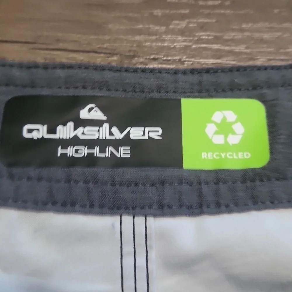Quiksilver Surfsilk Mystic Sessions 19” Boardshorts Sixe 25' /10